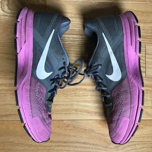 Nike Pegasus 30 Athletic Shoes (Size 11)